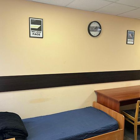 Hostel Krone Gok Zatishok Kiev Buitenkant foto